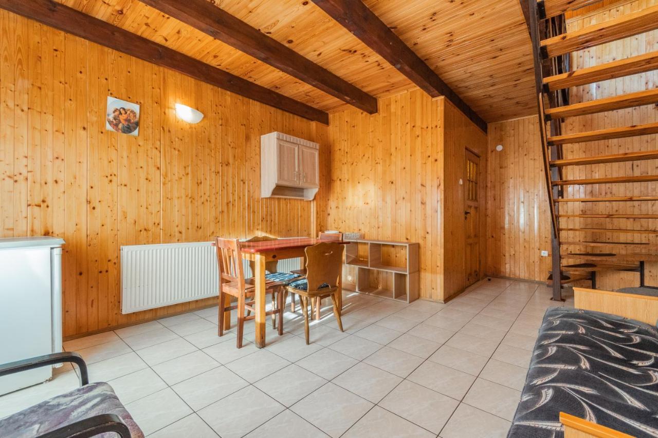 Lodge Przestronne *